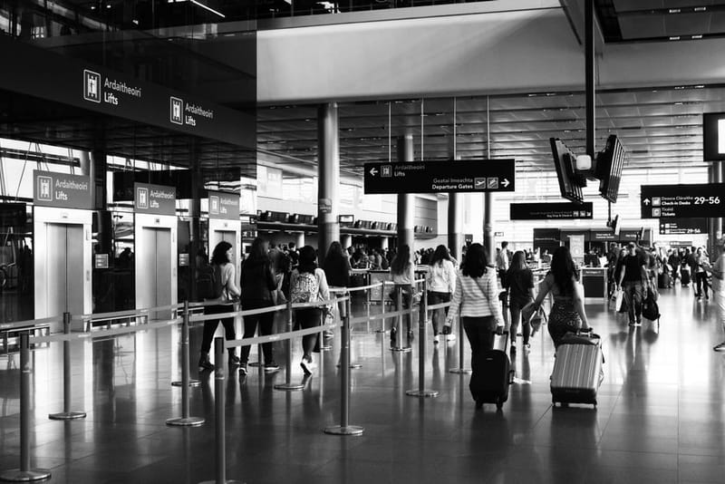 Can You Wear a Smart Ring Through Airport Security?