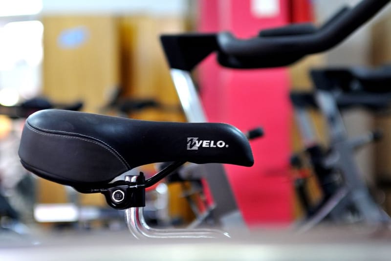 Smart Ring + Peloton: What Works (UK 2026)