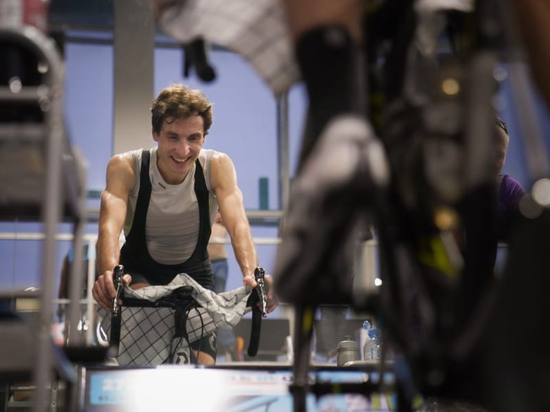 Smart Ring + Zwift: What Works UK 2026